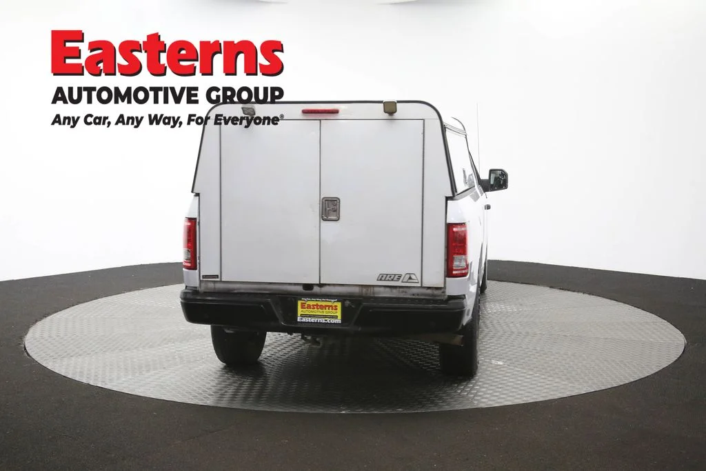 Used 2016 White Ford XL image 39