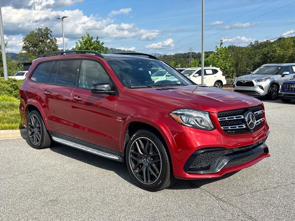 Used 2017 Red Mercedes-Benz 4MATIC® image 7
