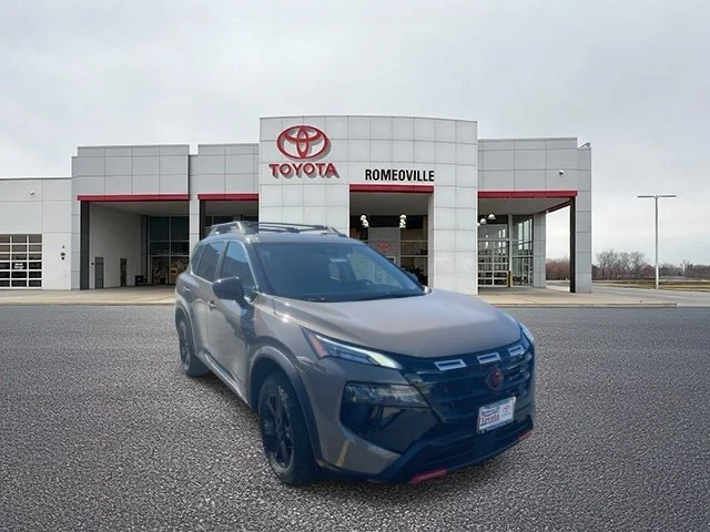 2025 Nissan Rogue Rock Creek