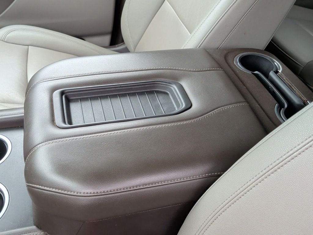 Used 2022 Gray Chevrolet LT image 32