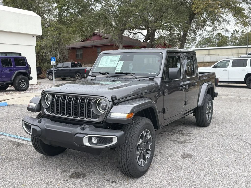 New 2026 Granite Crystal Metallic Clear-Coat Exterior Paint Jeep Sahara image 8