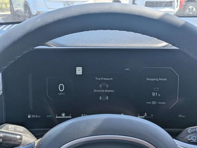 New 2026 Snow White Pearl Kia SX image 31