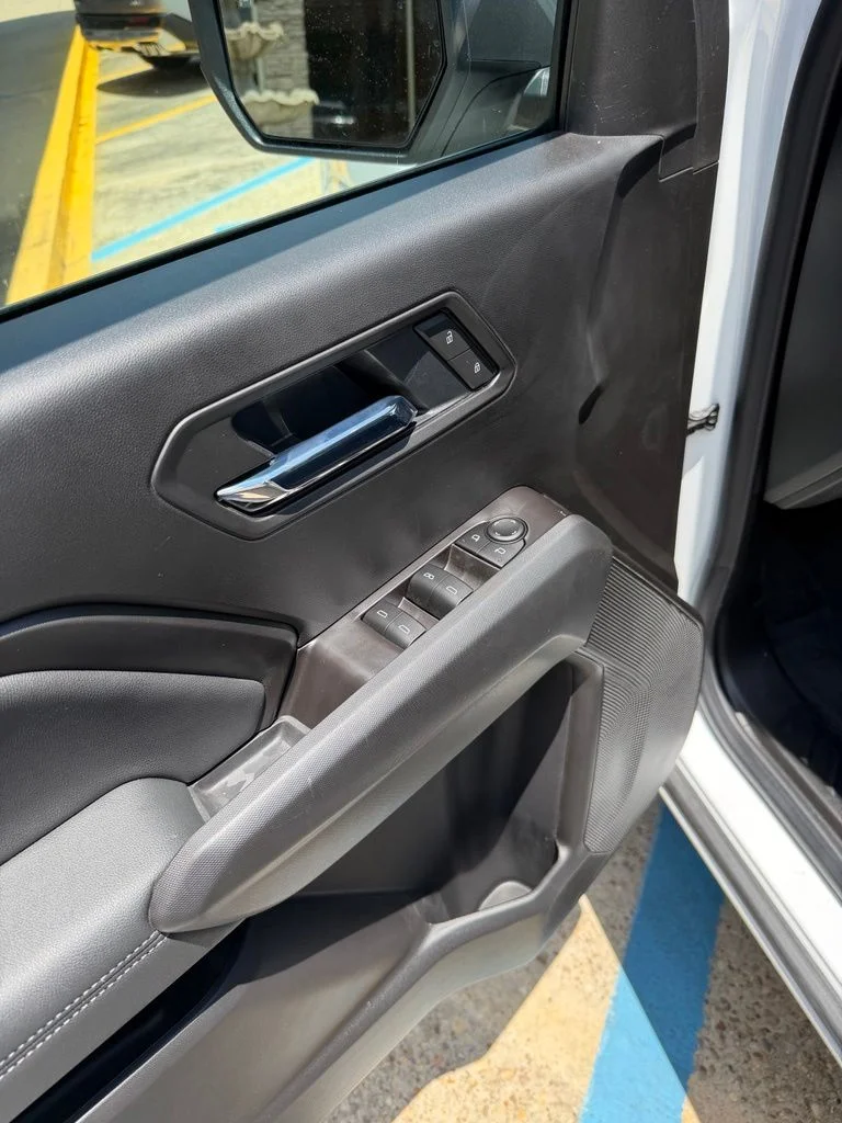 2026 Chevrolet Colorado LT - Photo 9