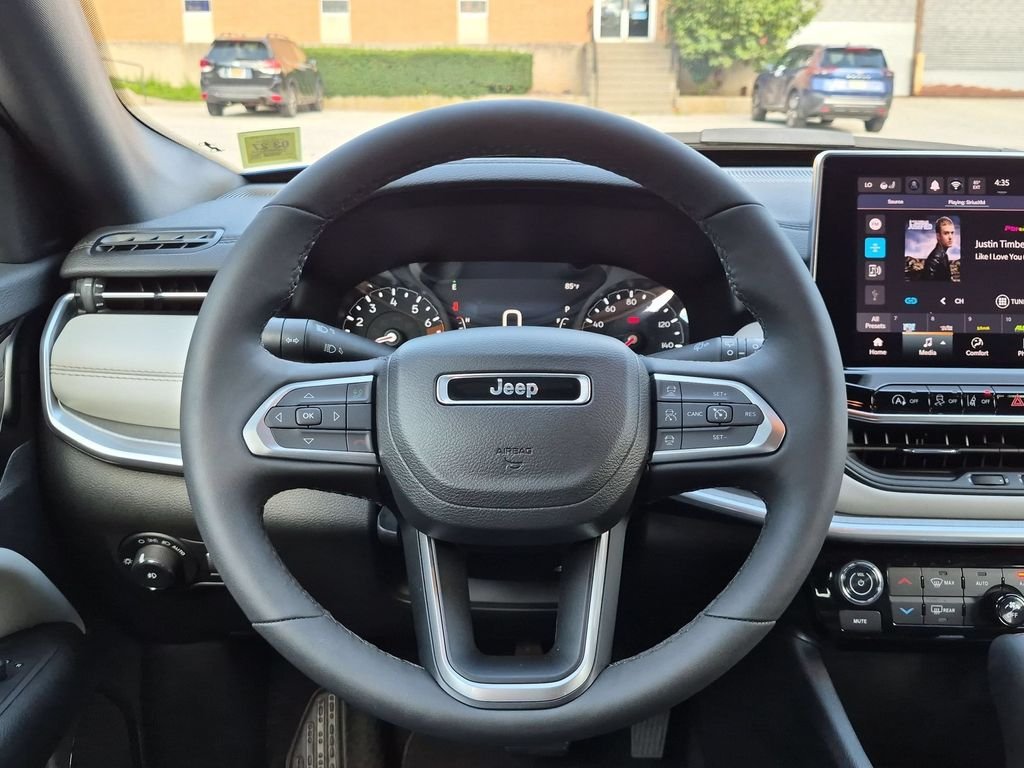 2026 Jeep Compass Limited - Photo 14