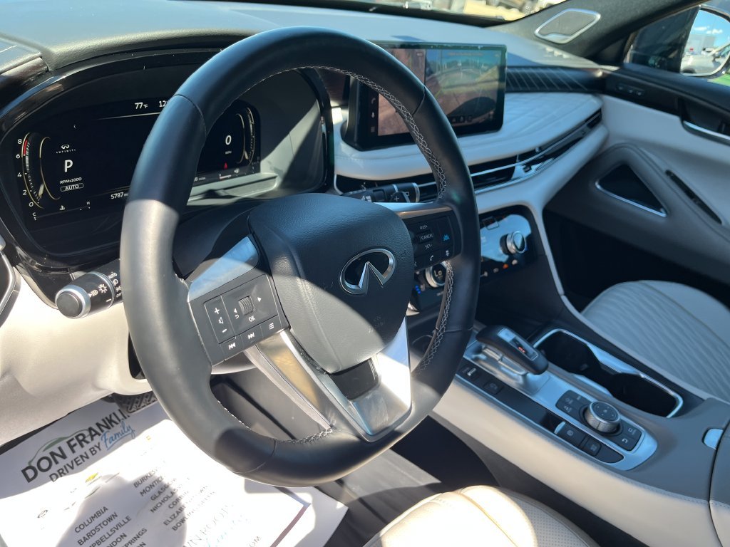 Used 2026 Black INFINITI Autograph image 14