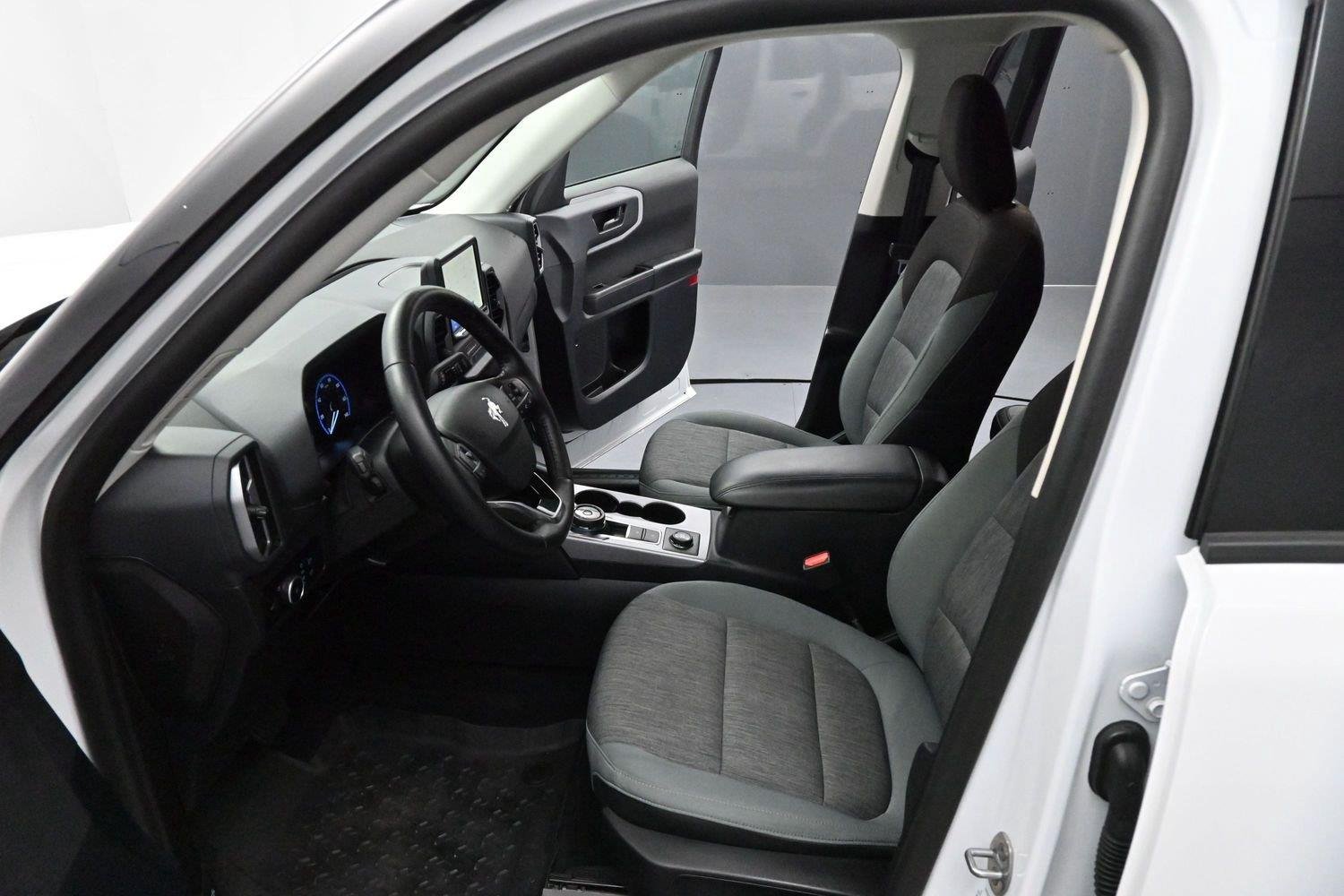 Used 2023 Oxford White Ford Big Bend image 12