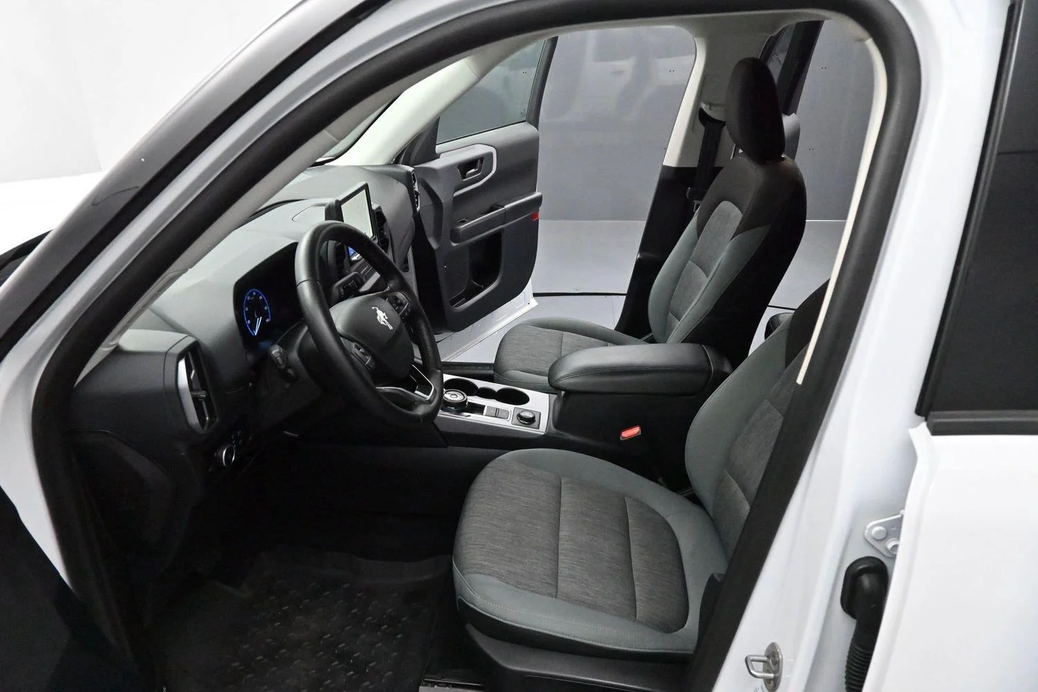 Used 2023 Oxford White Ford Big Bend image 12