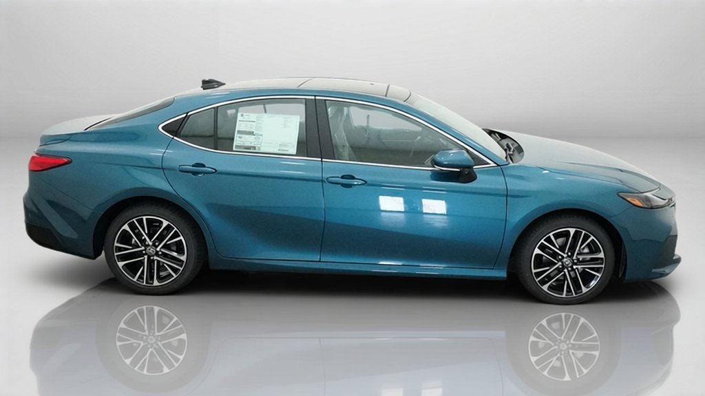 New 2026 Ocean Gem Toyota XLE image 37