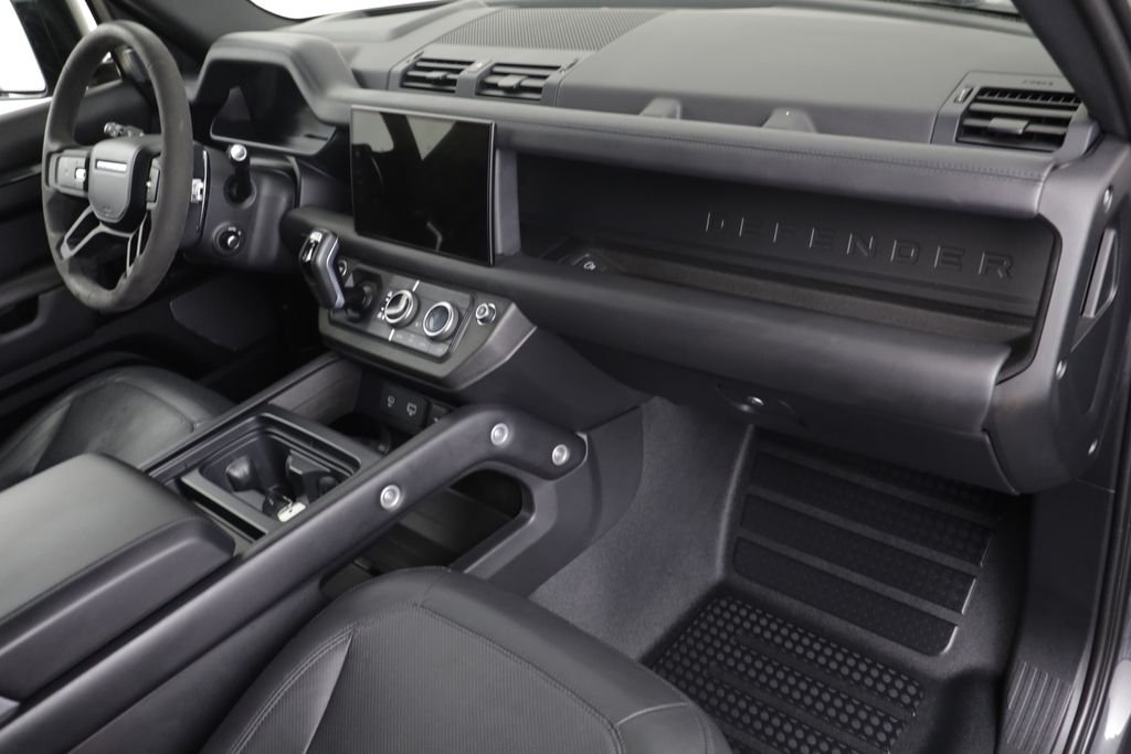 Used 2023 Gray Land Rover Carpathian Edition image 21