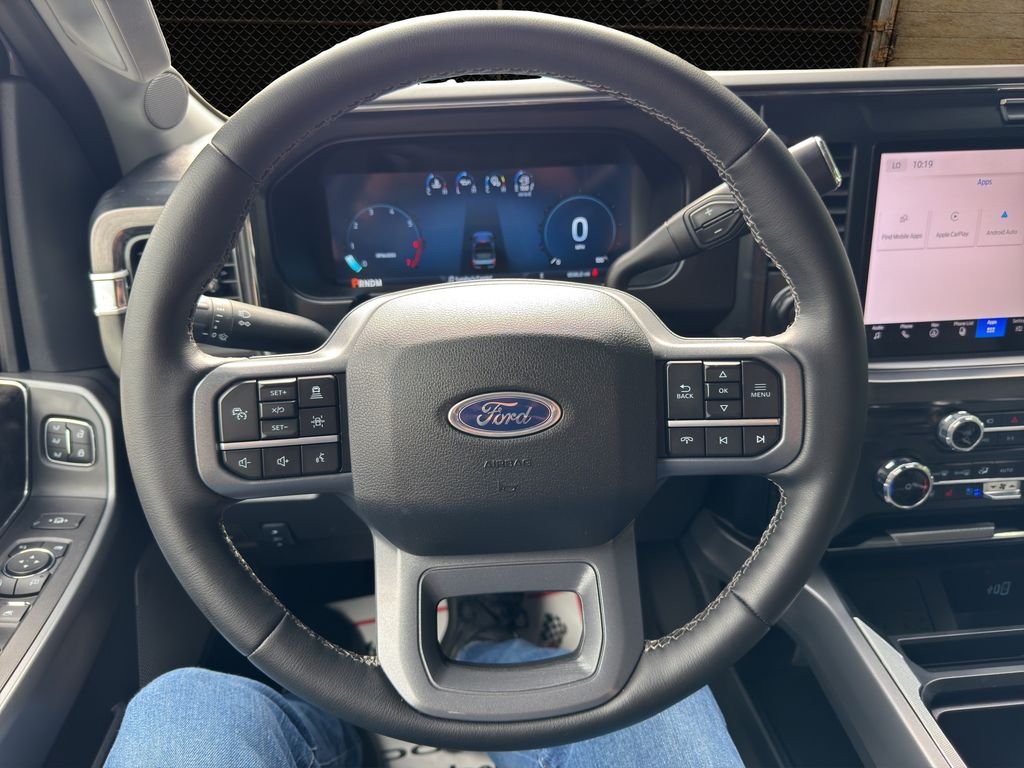 Used 2025 Avalanche Ford LARIAT image 25