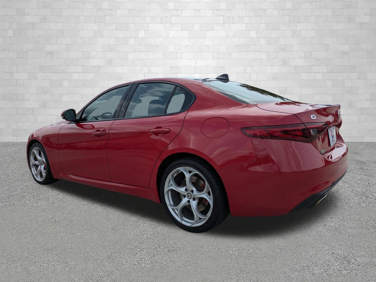 Used 2018 Alfa Rosso Alfa Romeo TI SPORT image 4