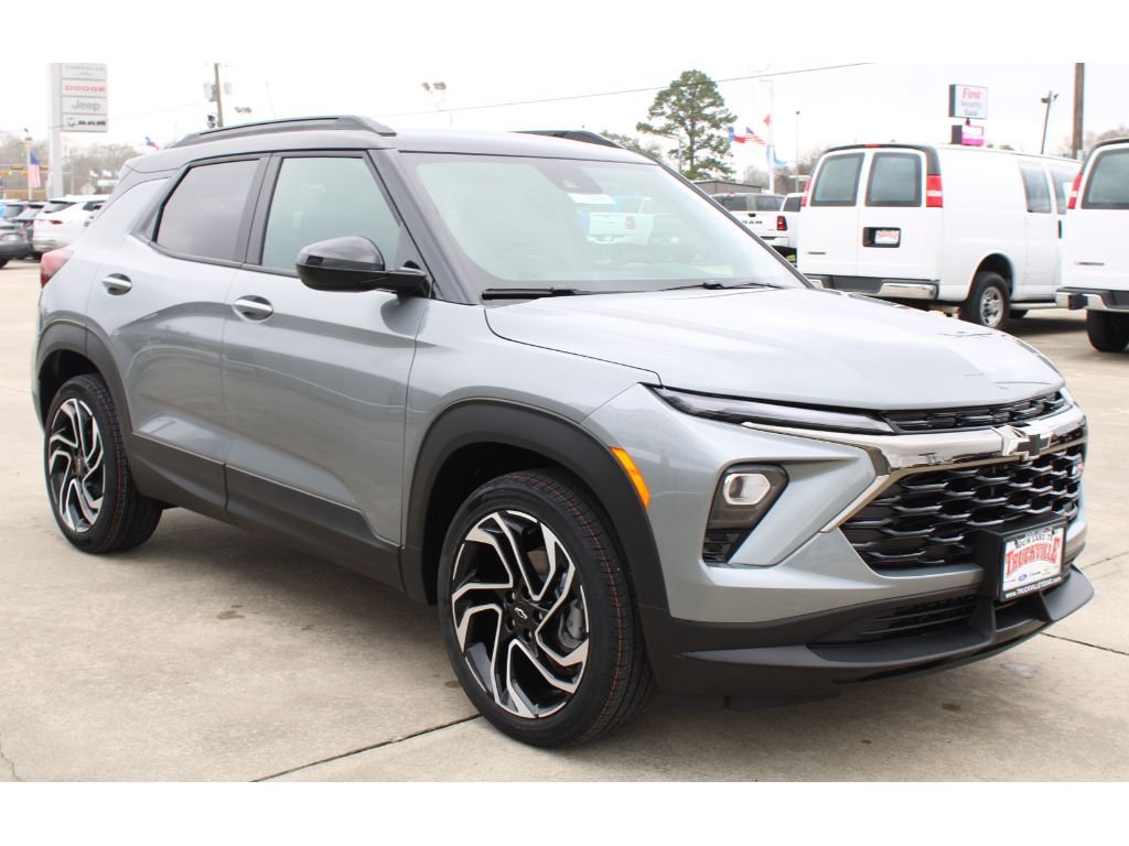 New 2026 Sterling Gray Metallic Chevrolet RS image 19