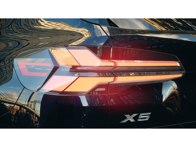 New 2026 Carbon Black Metallic BMW  image 8