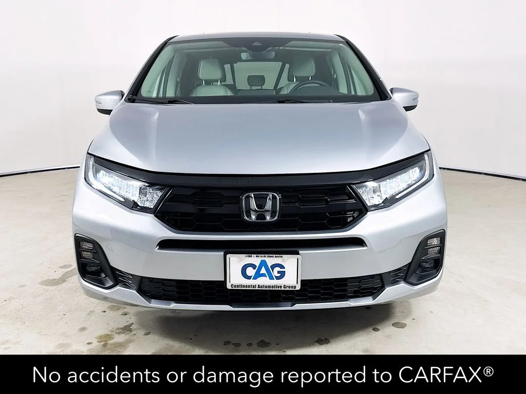 Certified Used 2026 Silver Honda Touring image 2