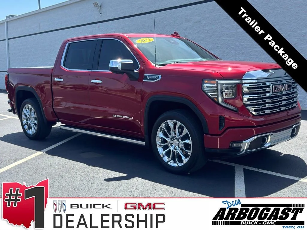 2023 GMC Sierra 4WD Crew Cab Short Box Denali's photo