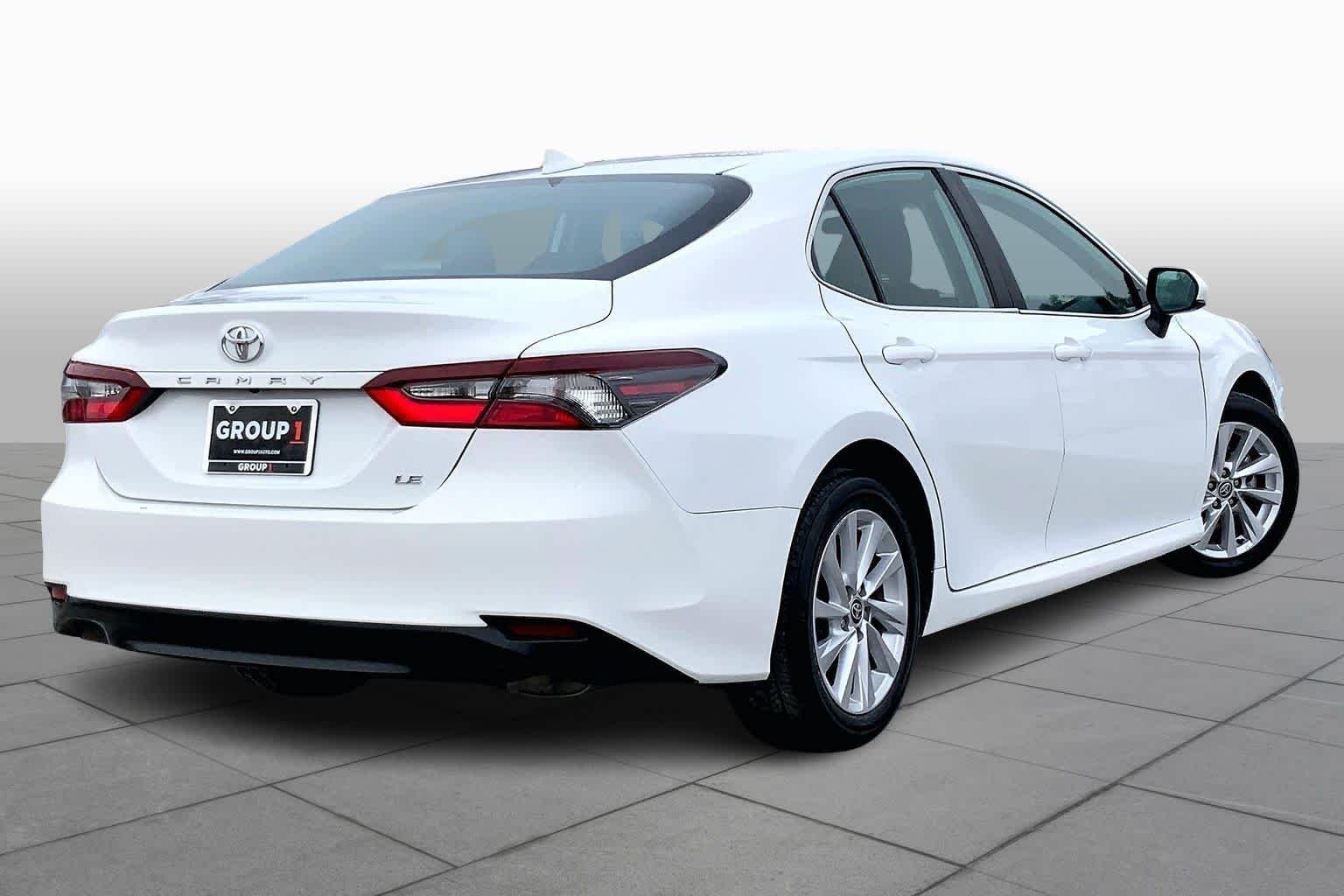 Used 2024 Ice Cap Toyota LE image 13
