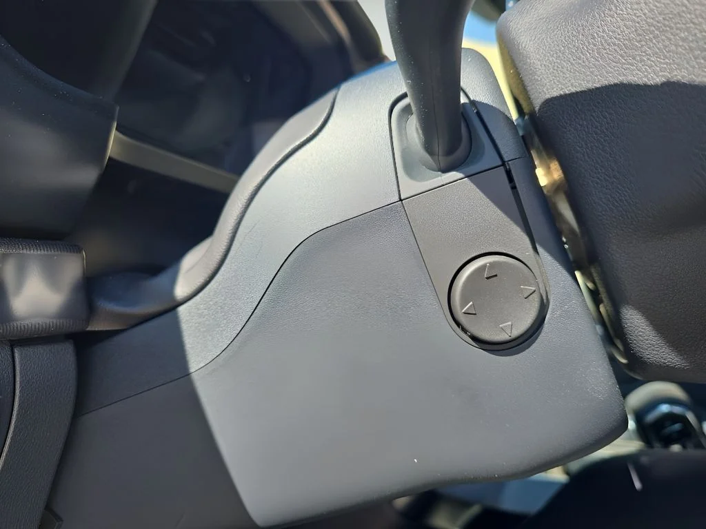 2025 Ford F-150 Platinum - Photo 16