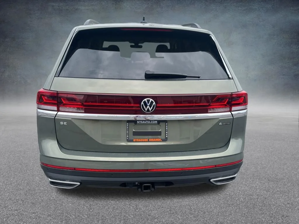 New 2026 Green Volkswagen 2.0T SE w/Technology image 4