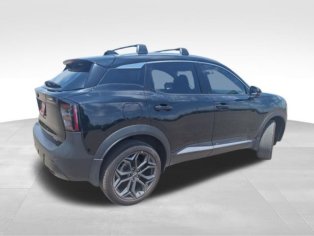 Used 2025 Black Nissan SR image 8