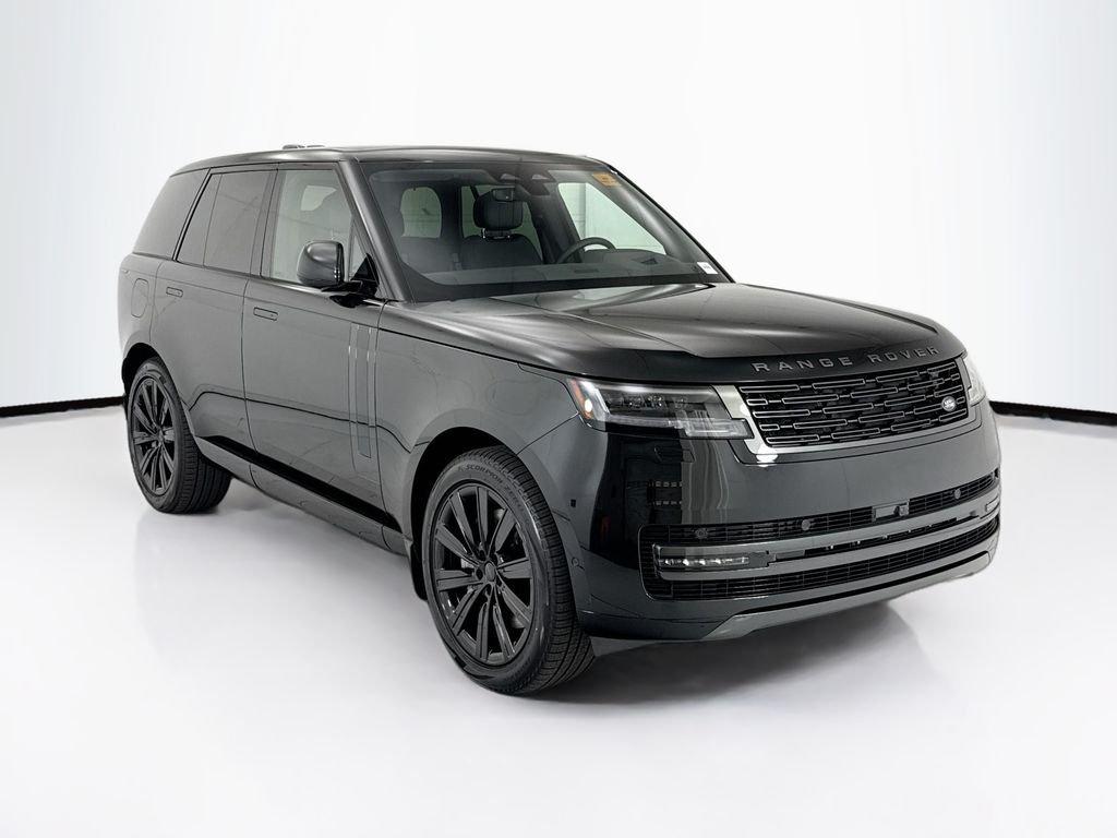New 2026 Santorini Black Land Rover SE image 3