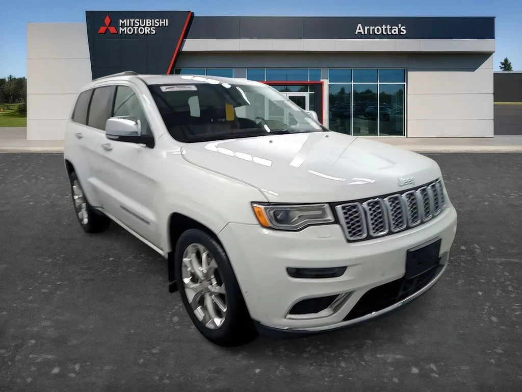 2020 Jeep Grand Cherokee Summit's photo