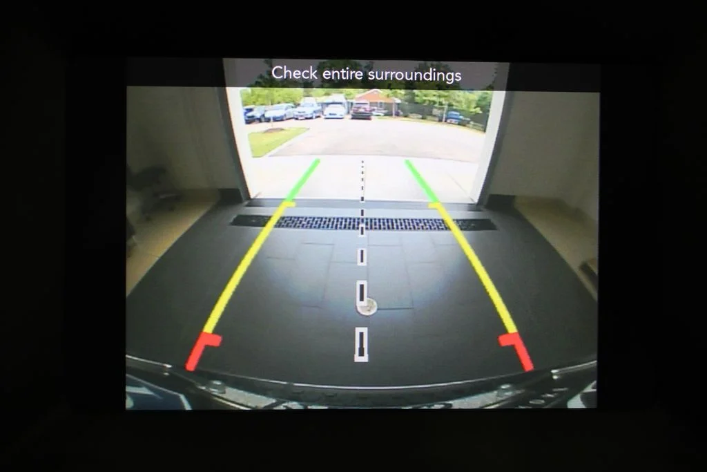 Used 2019 Billet Clearcoat Dodge SXT image 18