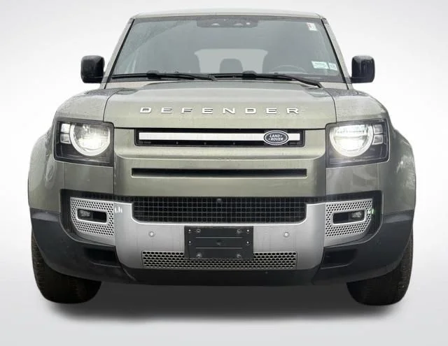 Certified Used 2023 Green Land Rover S image 11