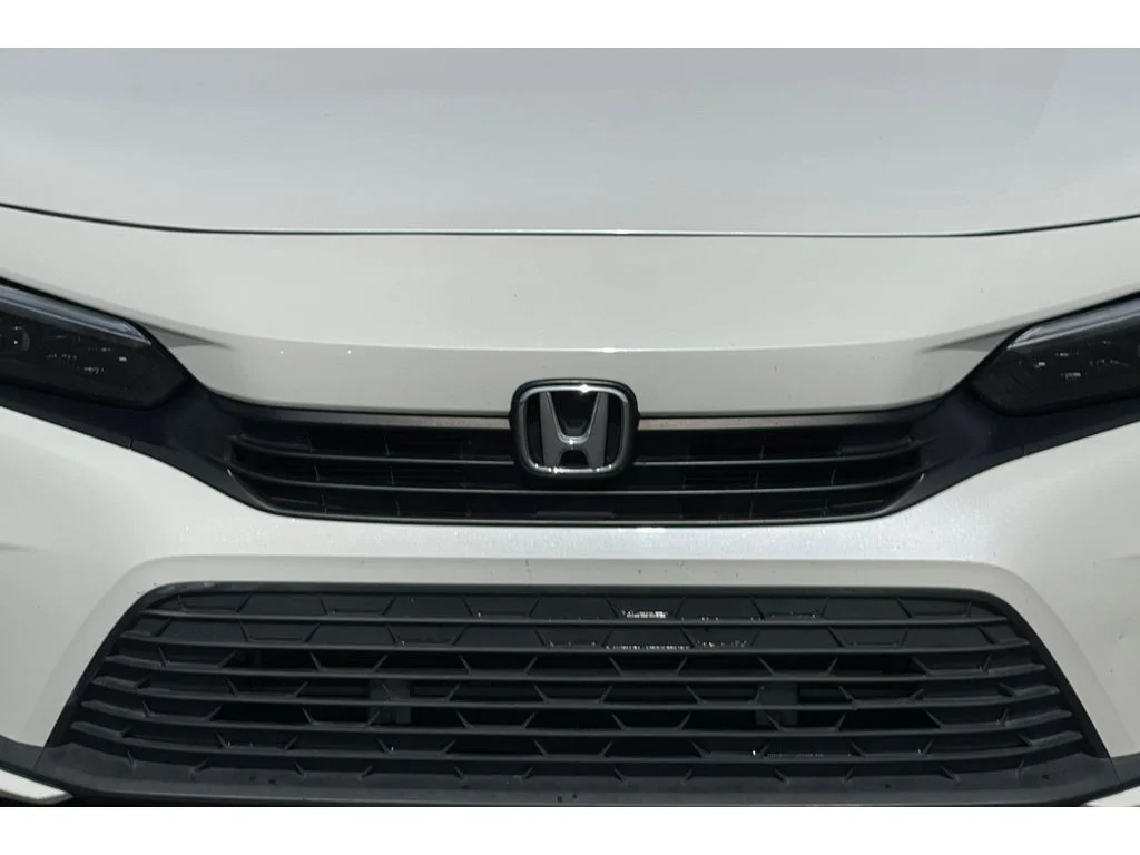 Used 2022 Platinum White Pearl Honda Sport image 10