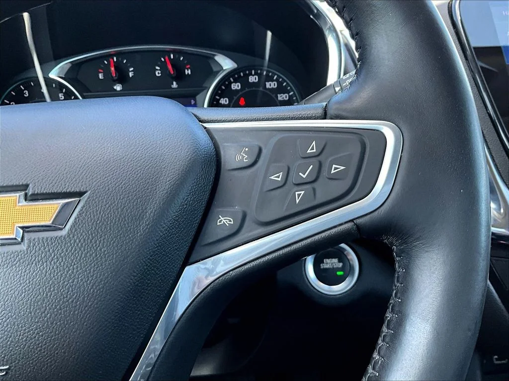 Used 2022 Gray Chevrolet Premier image 15