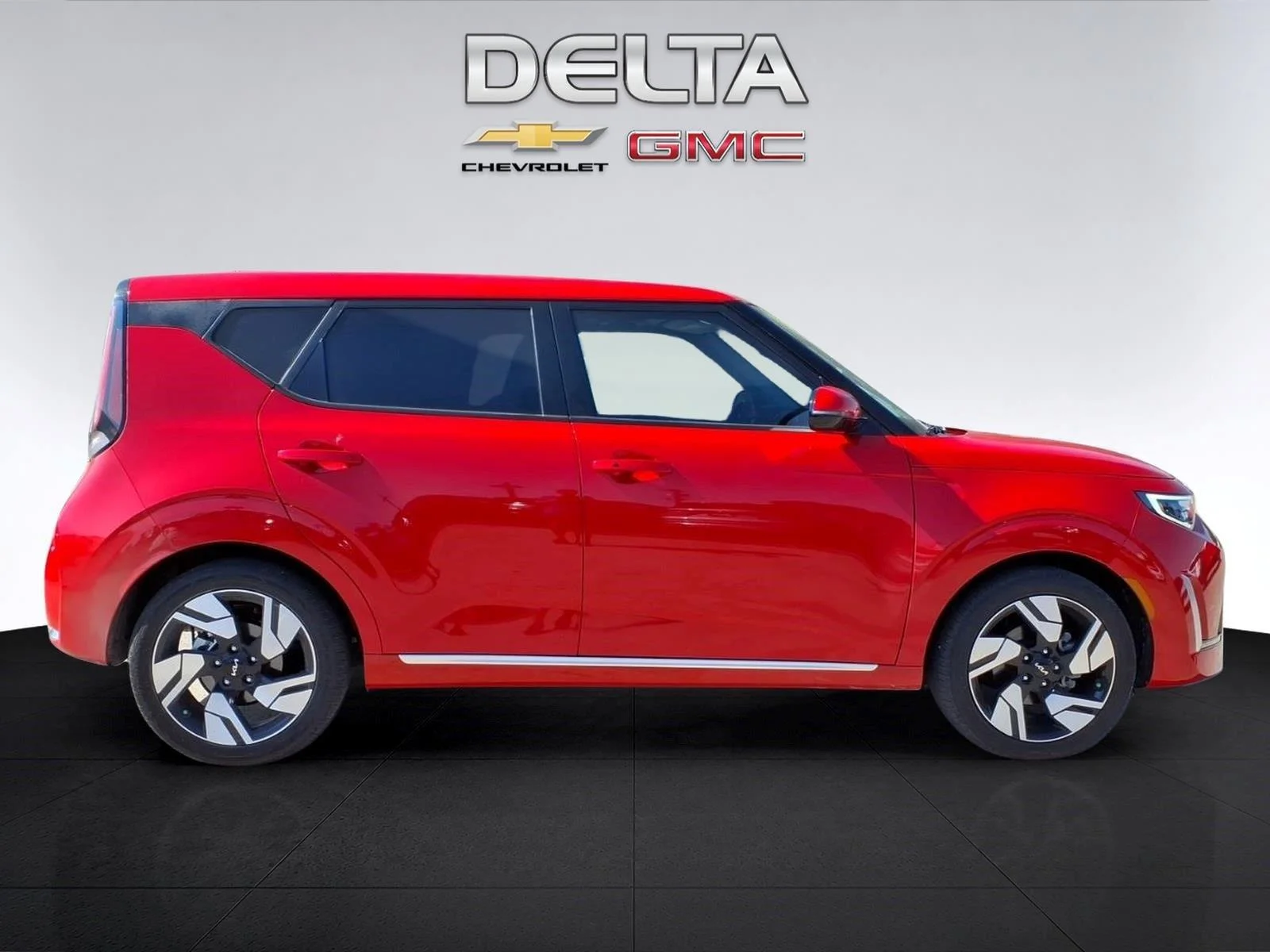 Used 2025 Inferno Red Kia GT-Line image 6