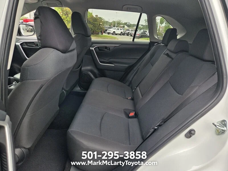 Used 2024 Ice TOYOTA LE FWD image 10