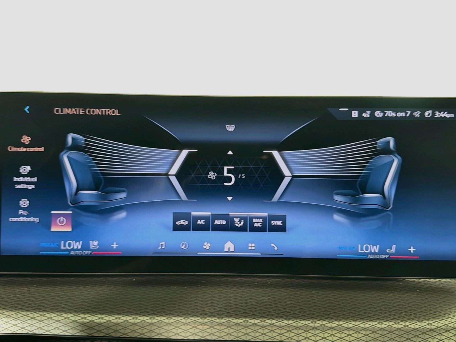New 2027 Black Sapphire Metallic BMW 430i image 15
