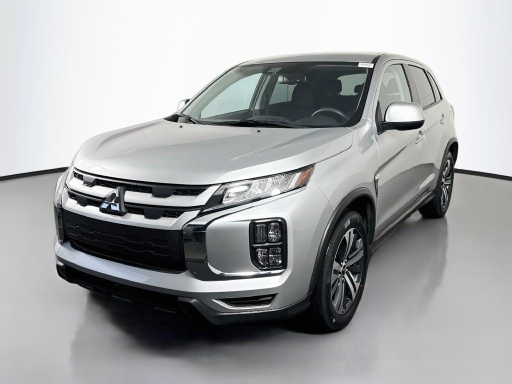 Used 2025 Alloy Silver Metallic Mitsubishi ES image 3