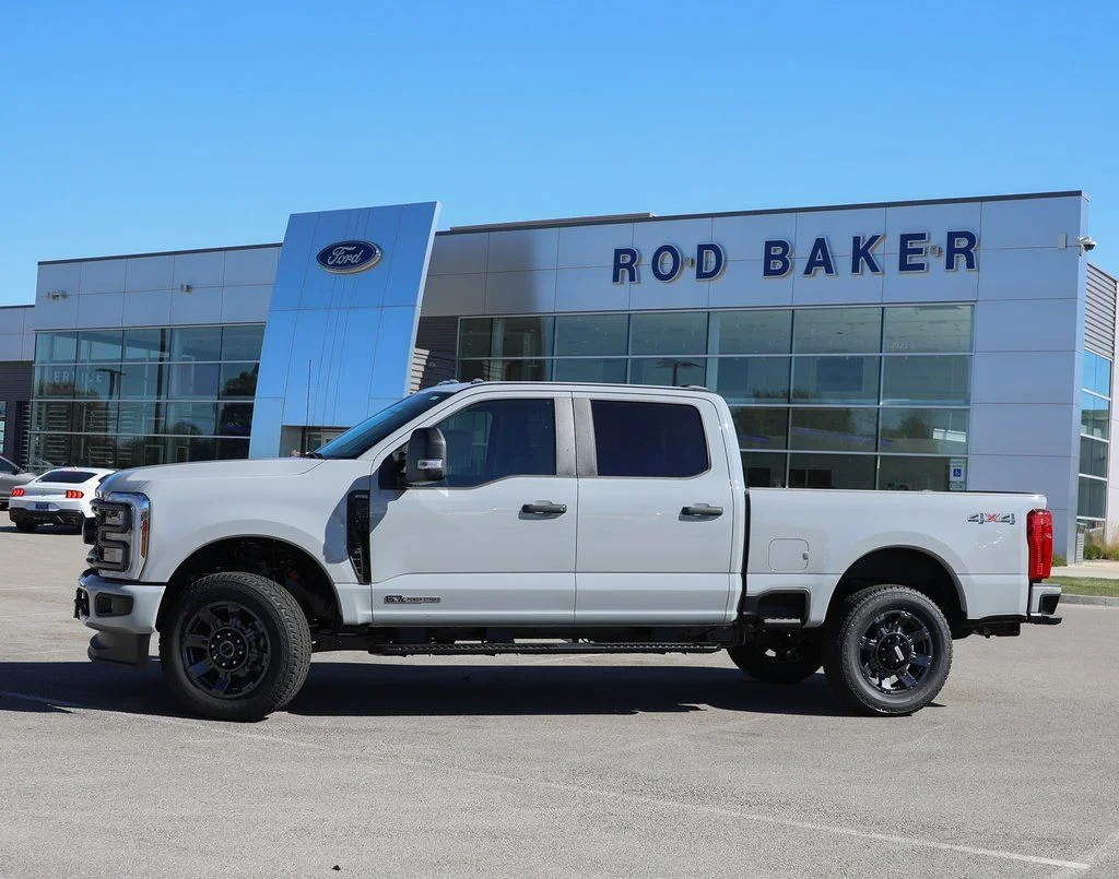 2026 Ford F-350 XL 4x4 Crew Cab 6-3/4' Box SRW's photo
