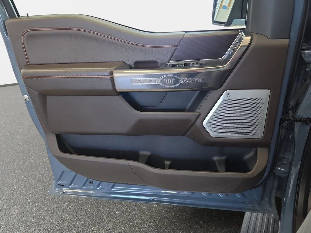 Used 2023 Azure Gray Metallic Ford King Ranch image 24