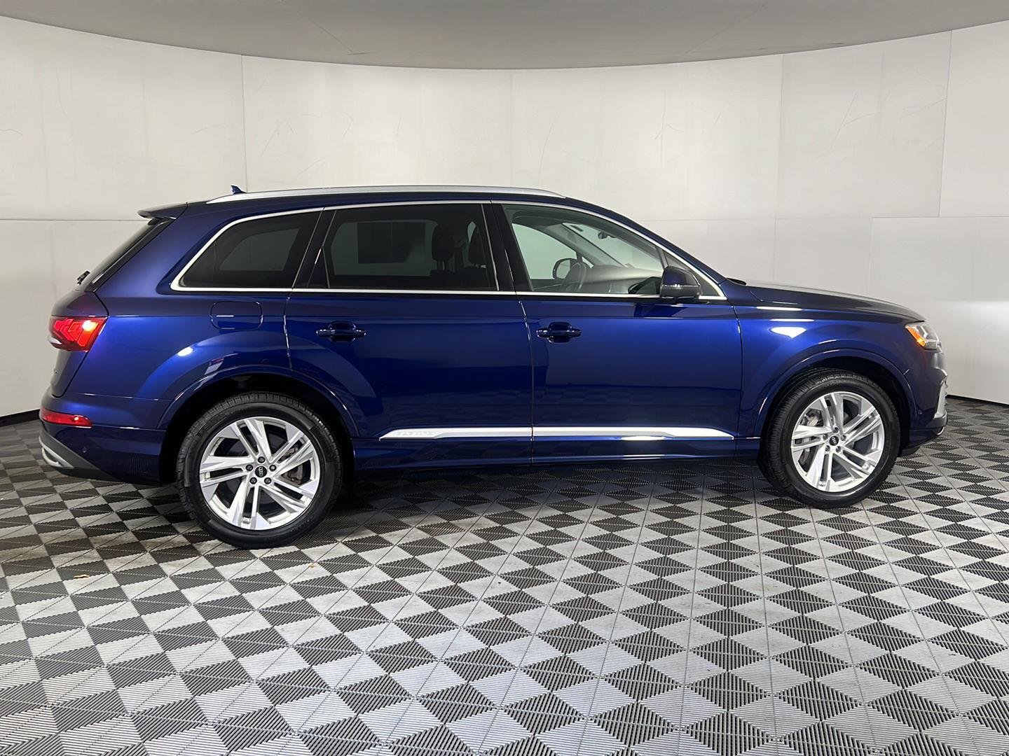 Used 2023 Navarra Blue Metallic Audi Premium Plus image 10