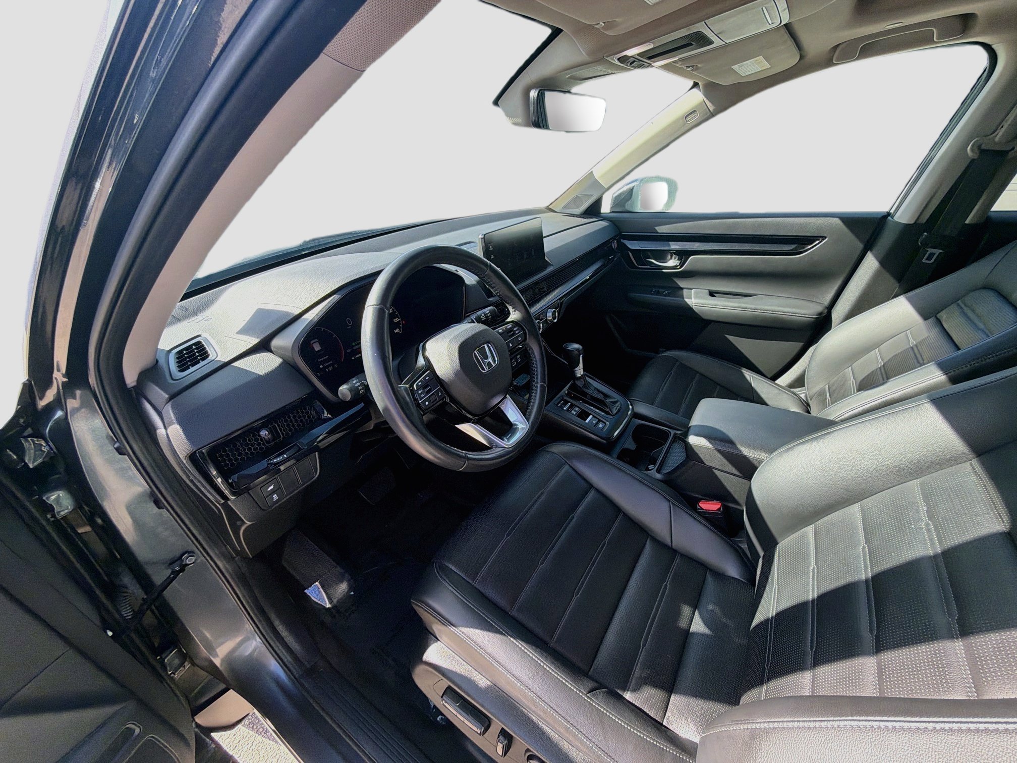 Certified Used 2024 sparkle silver metallic Honda EX-L image 9
