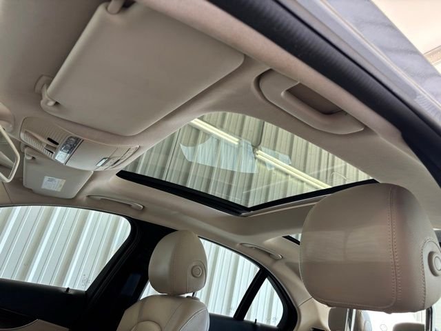 Used 2018 Gray Mercedes-Benz C 300 image 9