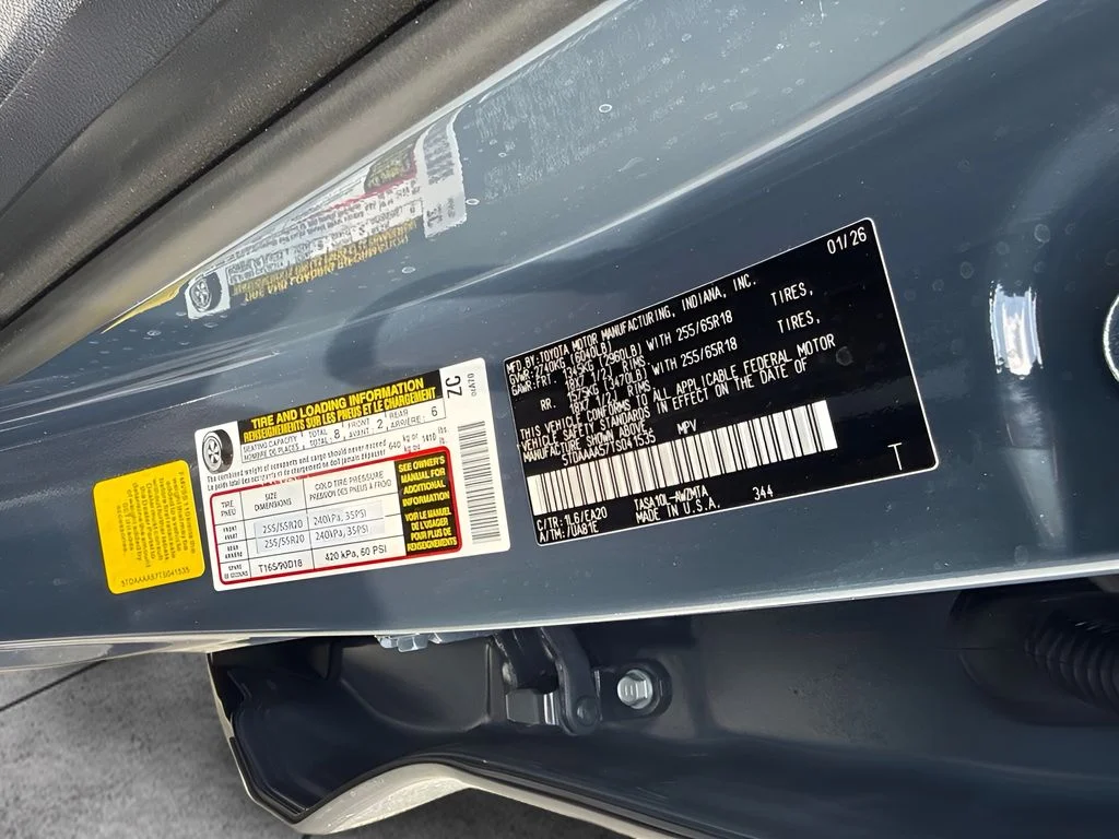 Used 2026 White Toyota XLE image 37