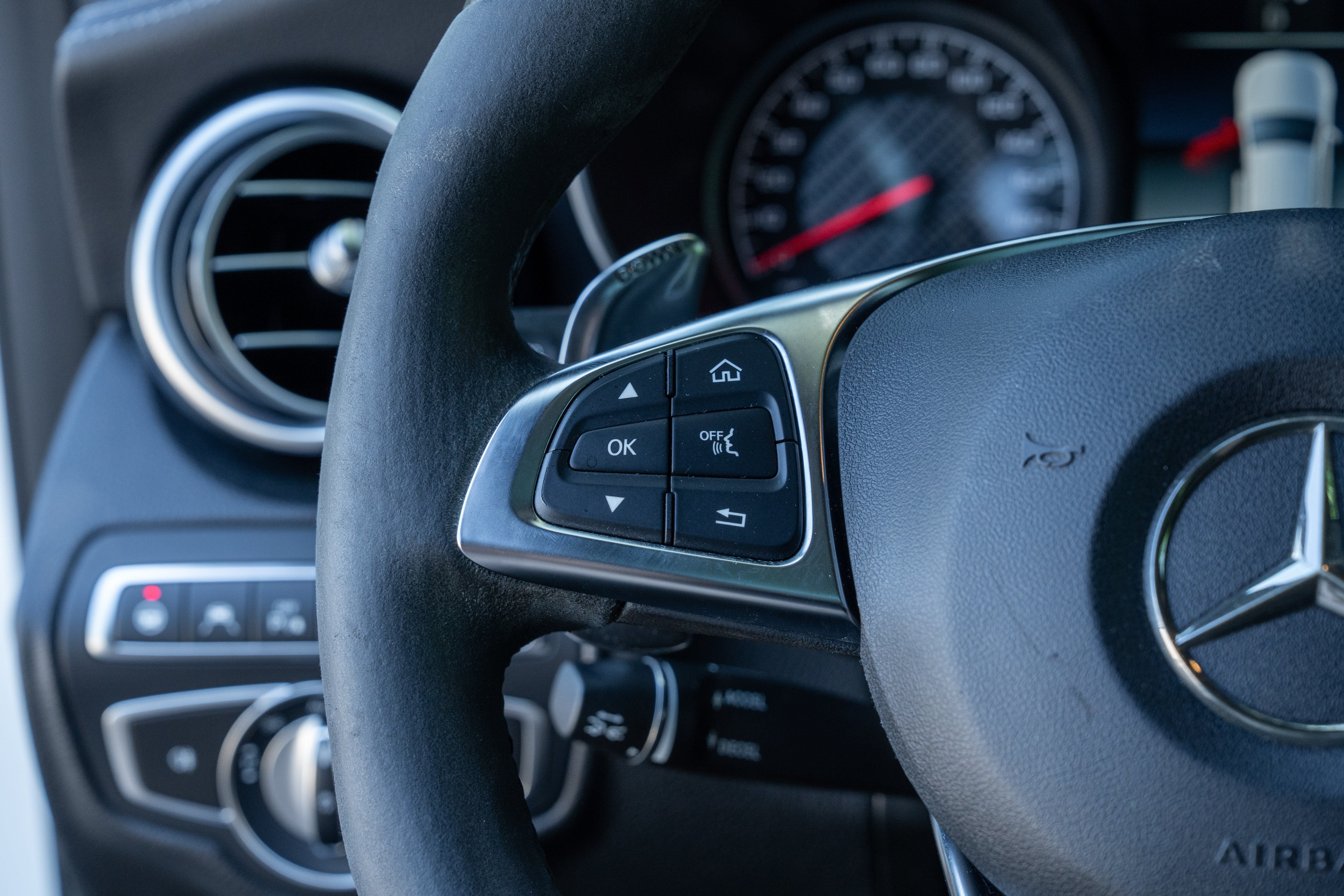 Used 2019  Mercedes-Benz GLC 63 AMG® image 17