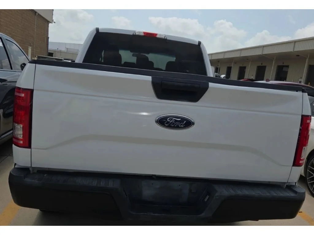 Used 2017 Oxford White Ford XL image 6
