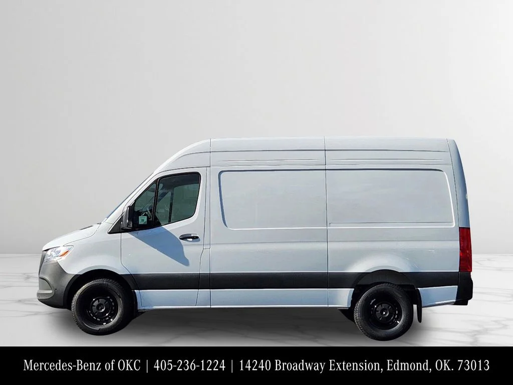 Used 2025 Arctic White Mercedes-Benz Cargo 144 WB image 3