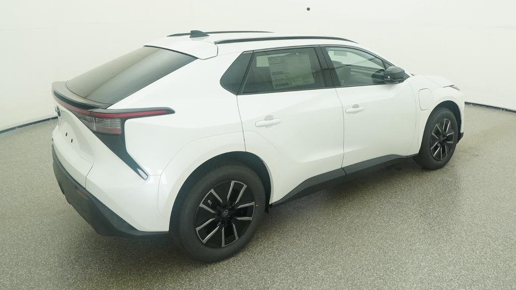 New 2026 Wind Chill Pearl Toyota XLE image 48