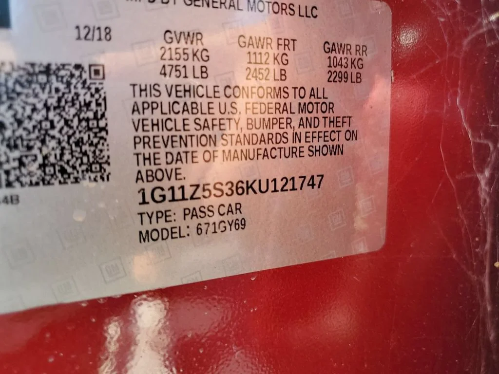 Used 2019 CAJUN RED TINTCOAT Chevrolet LT image 39