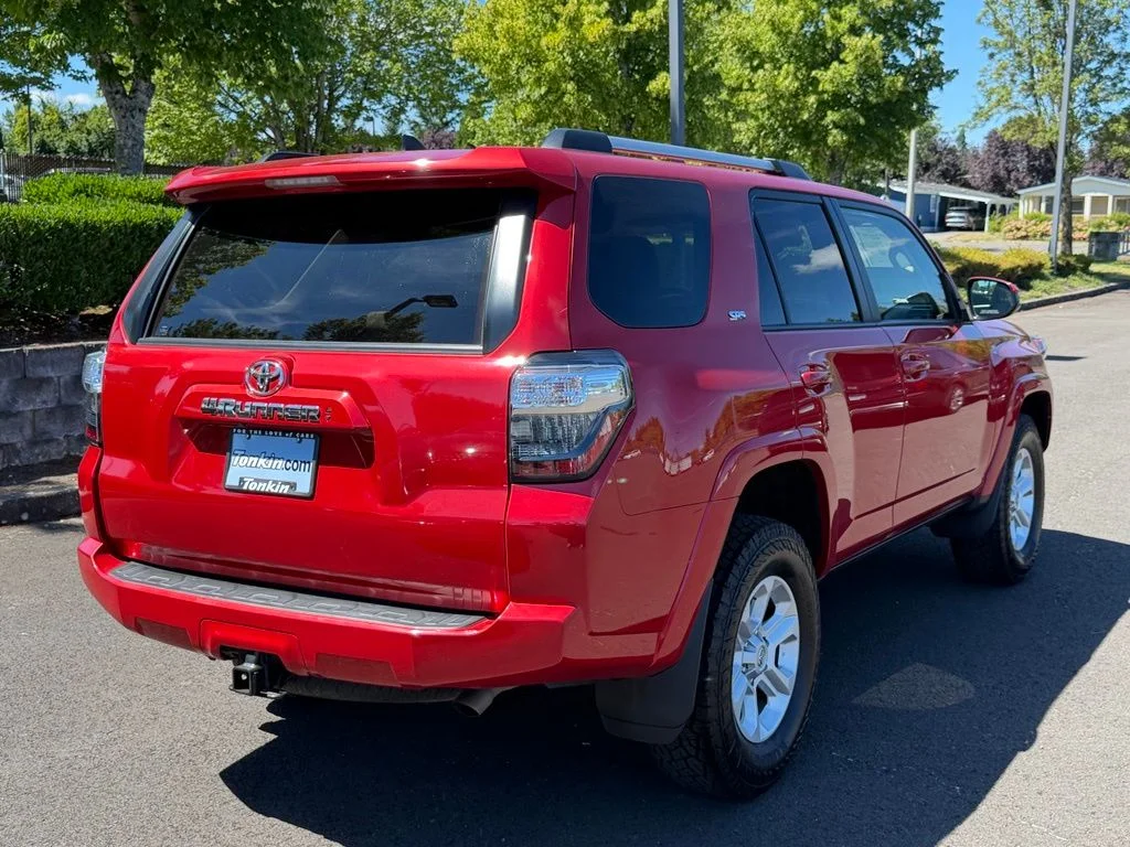2022 Toyota 4Runner SR5 - Photo 8