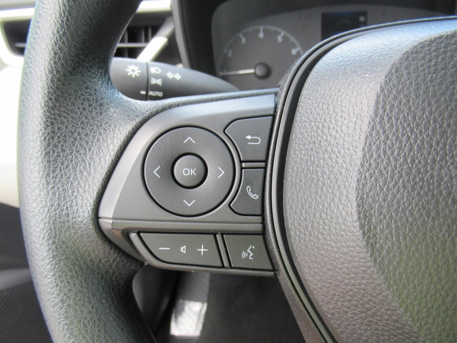 Used 2025 Silver Toyota LE image 22
