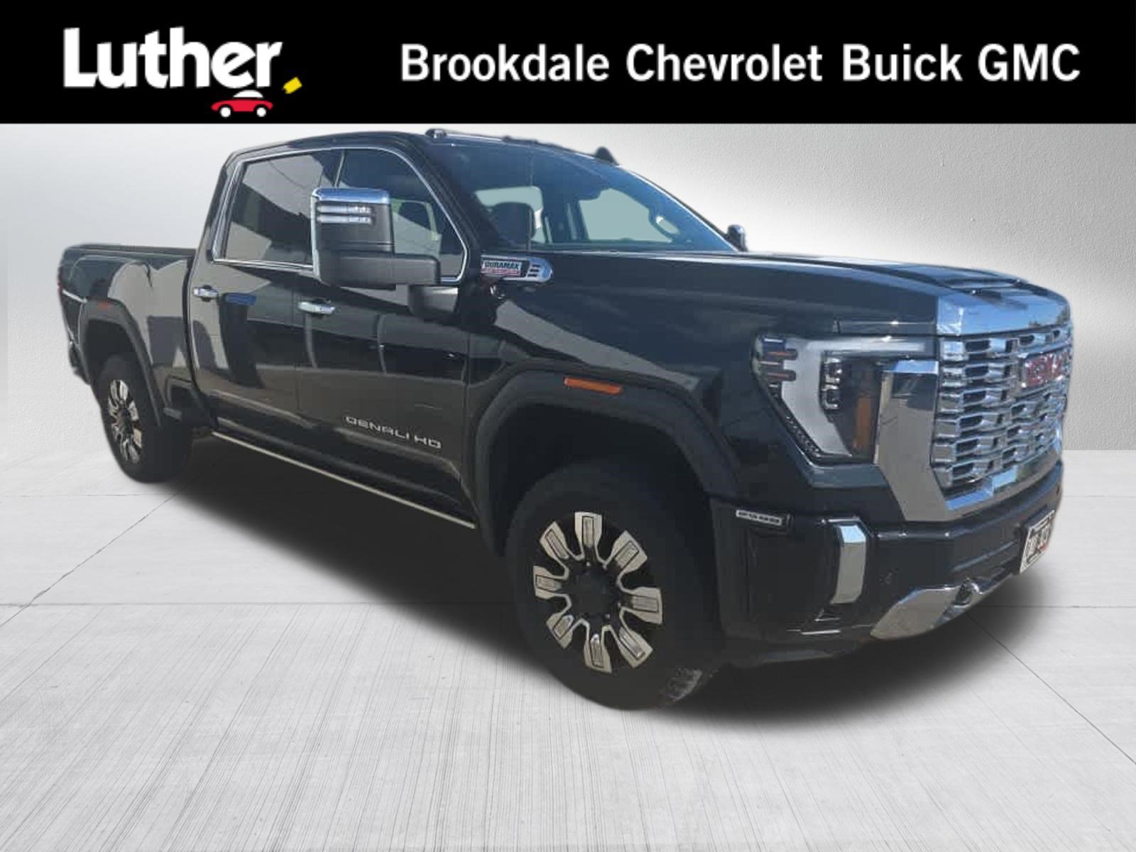 2024 GMC Sierra 4WD Crew Cab Standard Box Denali's photo