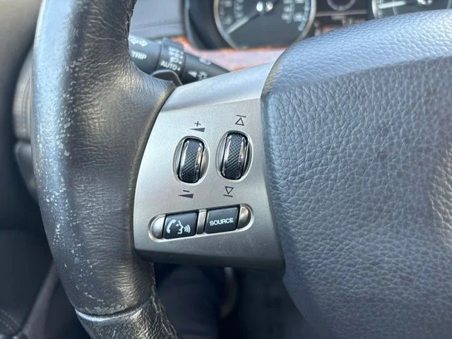 Used 2007 Silver Jaguar Base image 19