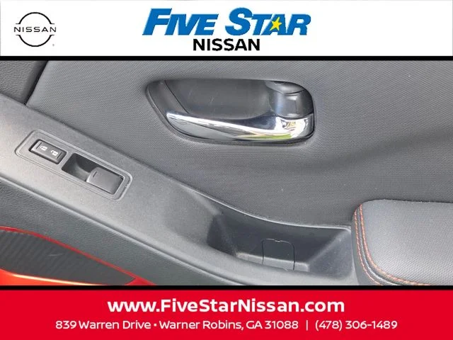 Used 2024  Nissan PRO-4X image 16