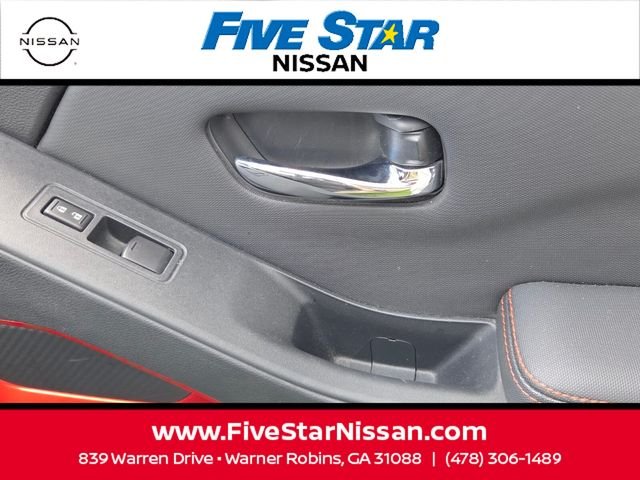 Used 2024  Nissan PRO-4X image 16